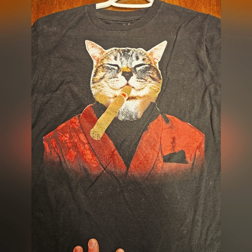 Hilarious Cat Graphics Tshirt